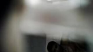 پاهای تار سکس جردی بامامانش روی شانه ها با ایوا آدامز اغواکننده از جول جردن